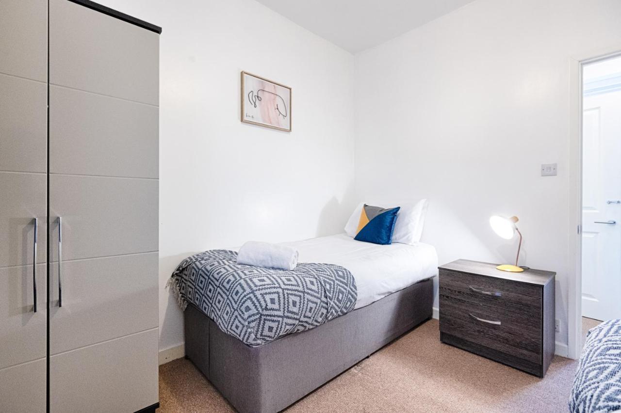 Parking, Smart Tv'S In All Rooms! Свонсі Екстер'єр фото